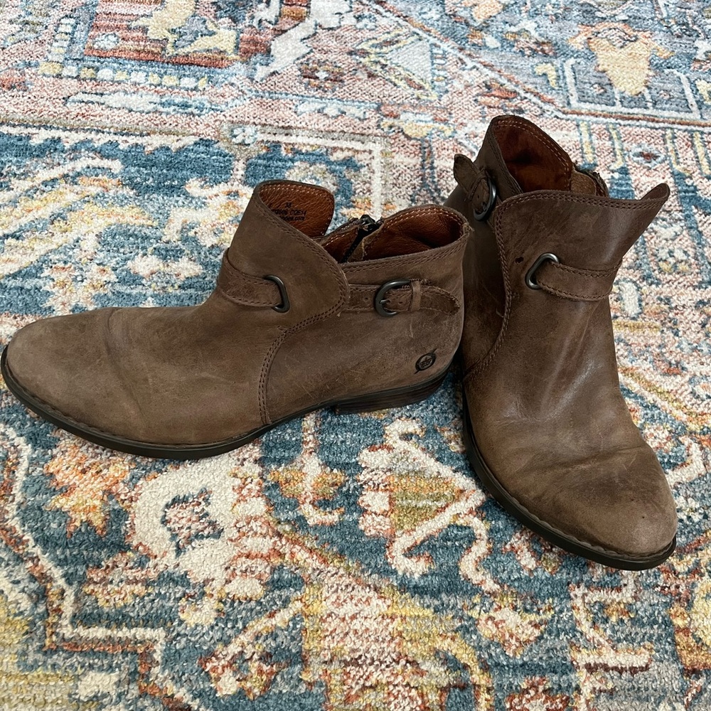 Born brown leather ankle boot
